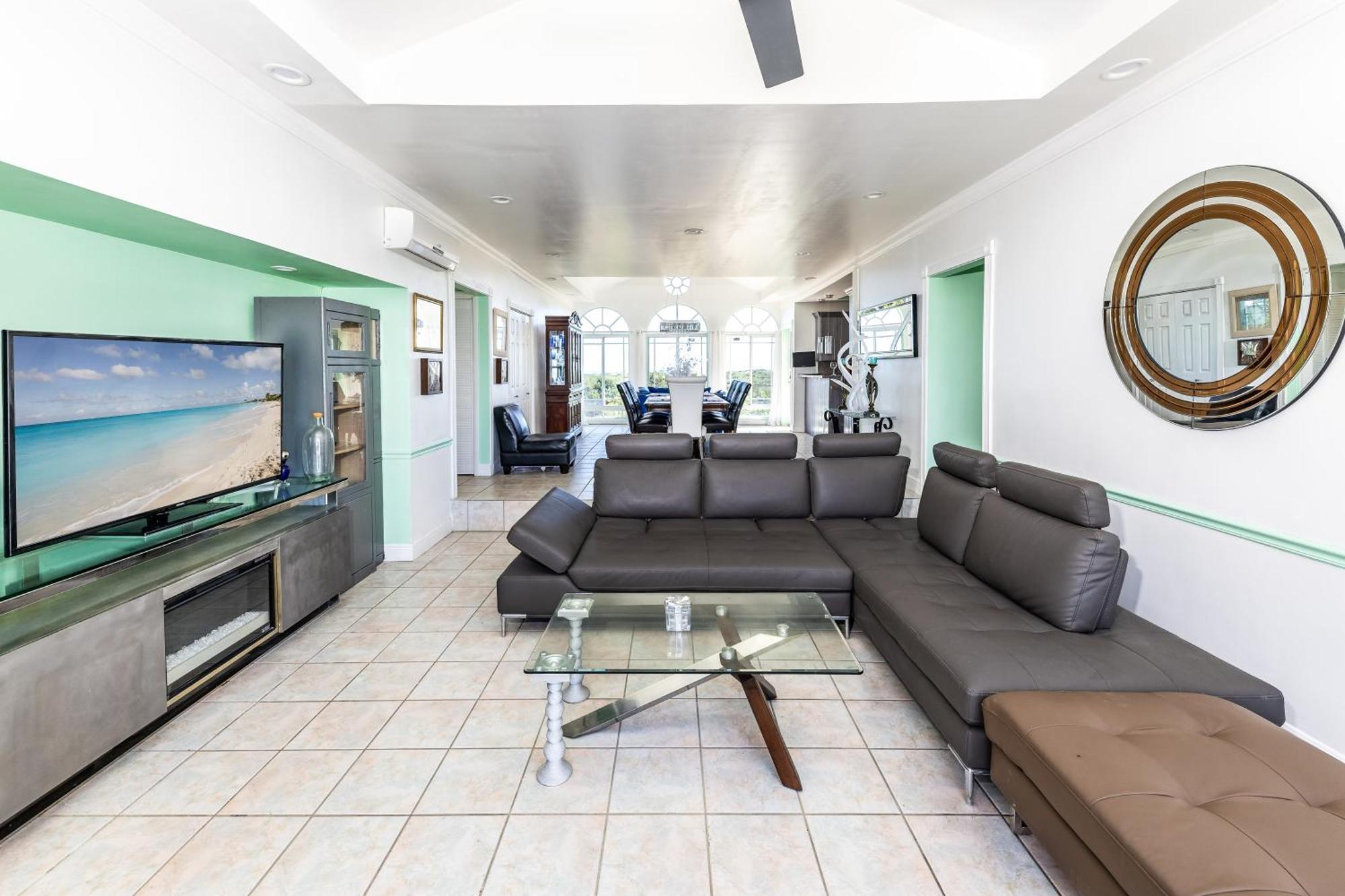 Waterside Home, Shaded Whirlpool Spa, Outdoor Dining, Smart Tv, Amazon Prime Five Cays Settlement Exterior photo